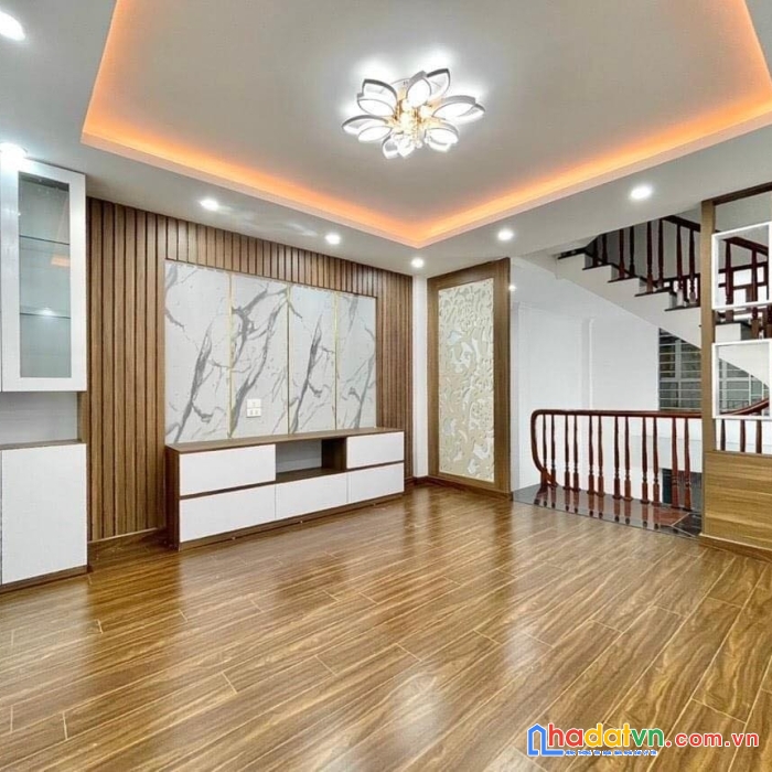 Bùi xương trạch lô góc - gần ôtô - nhà đẹp