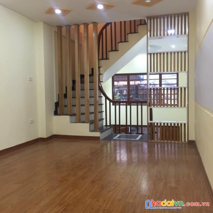 Bán nhà phố khương đình, 5 tầng mới tinh, đẹp long lanh giá chỉ 4 tỷ hơn. liên hệ ngay: