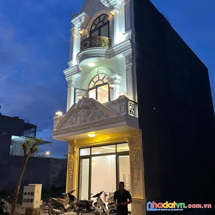 Bán nhà tặng full nội thất cao cấp - thuận giao -tp.thuận an - bình dương