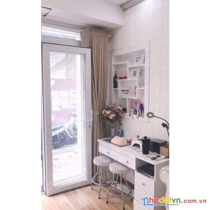 Bán nhà cách kha vạn cân 50m tp.thủ đức dt giá chỉ 5 tỷ.