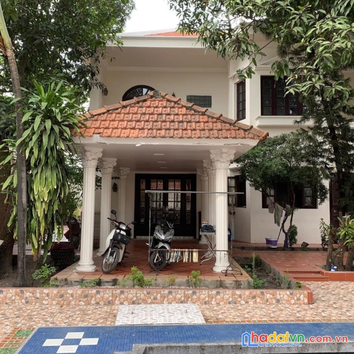 Biệt thự sân vườn toàn gỗ giáng hương lê quý đôn bình thọ 86 tỷ