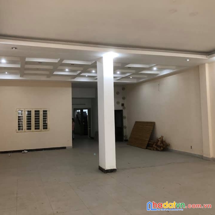 Bán nhà hxh 6m  ngang 12 gần hoàng diệu 2 thủ đức giá 12,5 tỷ.