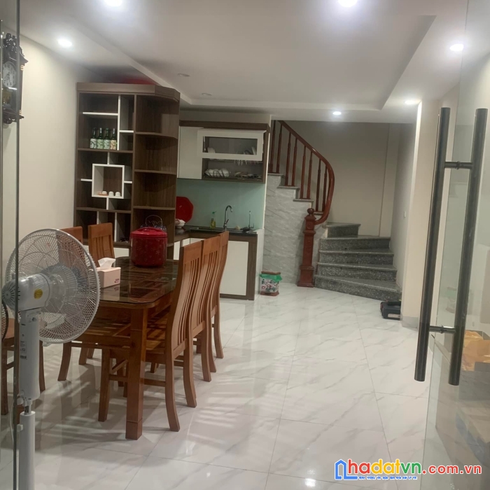 Tựu liệt,thanh trì,nhà 30m2 x4 tầng,mt 3,5m,mới,đẹp,ở luôn, 3 tỷ