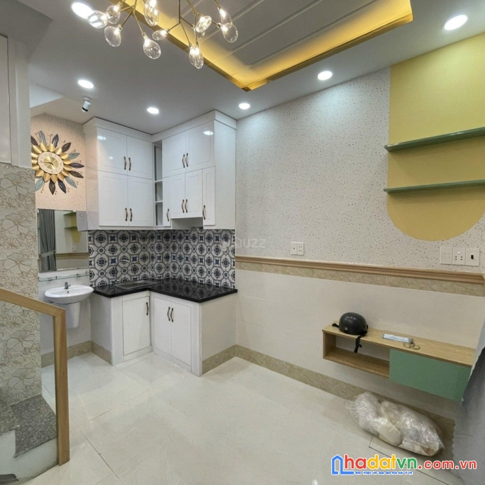 Cần tiền bán gấp nhà phan huy ích, p12, q.gò vấp