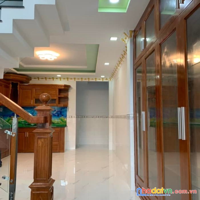 Bán nhà mặt tiền kinh doanh , tỉnh lộ 10, p.tân tạo chỉ  16.8 tỷ,  180 m2,  2 tầng, 4.5x40m, 