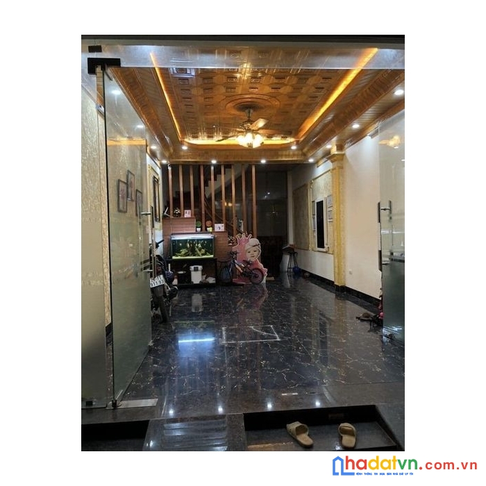 - siêu phẩm - hàng hiếm - kđt mỗ lao - hà đông - dt 55m * 5 tầng * giá 10.5 tỷ. lh : 0967242869.