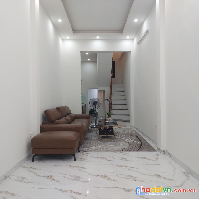 Chính chủ bán nhà phố cù chính lan, 52m2, phân lô, ô tô tải tránh nhau, kinh doanh, gần mặt phố,