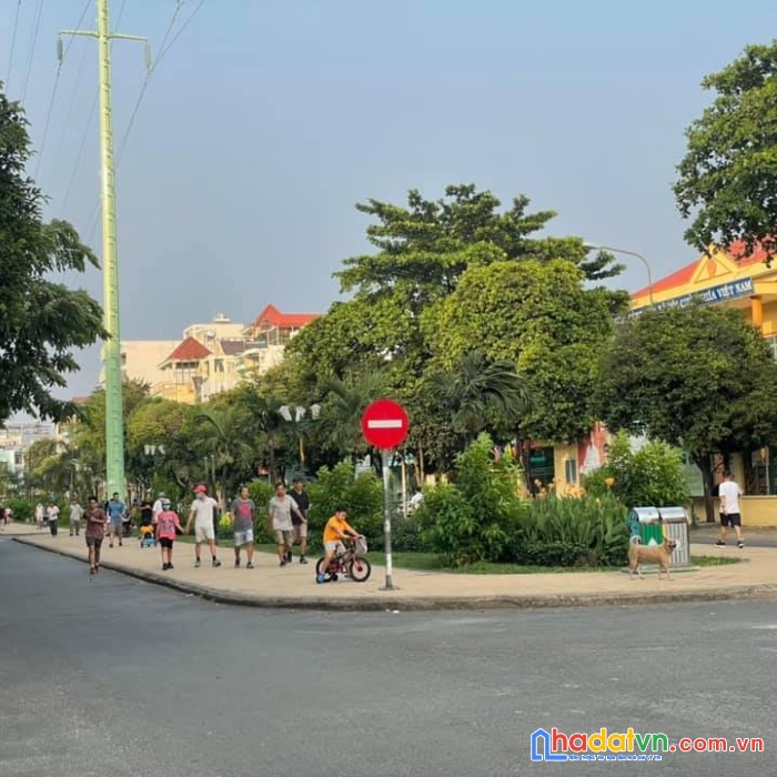 Bán nhà hẻm 19/ nguyễn cửu đàm, tân phú, 68m2, phân lô chỉ 6 tỷ1