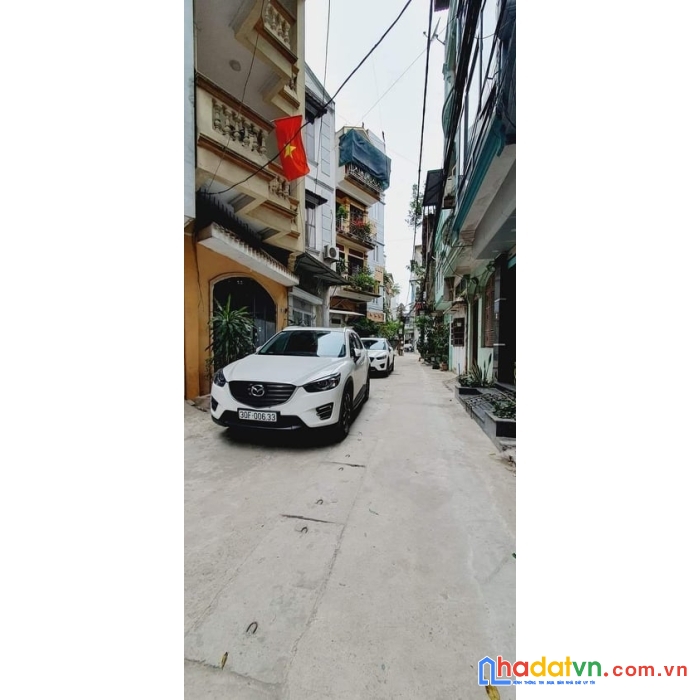 Bán nhà 4 tầng phân lô ô tô tránh ô tô 7 chỗ vào nhà gần hồ hạ đình 5om2  4 phòng ngủ - giá ; 9.8