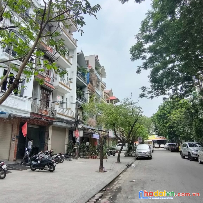 Bán nhà vạn phúc, hà đông 44m2, 5 tầng, giá 6,5 tỷ. ô tô vào nhà, kinh doanh đỉnh.