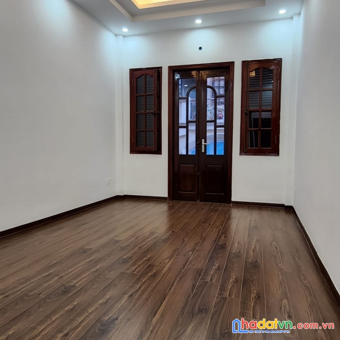 Nóng nóng: phố thái hà – đống đa, phân lô gara ô tô 50m2 giá 9.8 tỷ. có tl