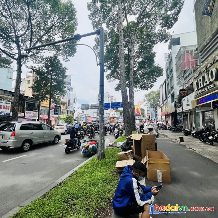Bán nhà mt trần hưng đạo - nguyễn thái học, q1, 4,1/4,4x17m, 5t, 35.5 tỷ