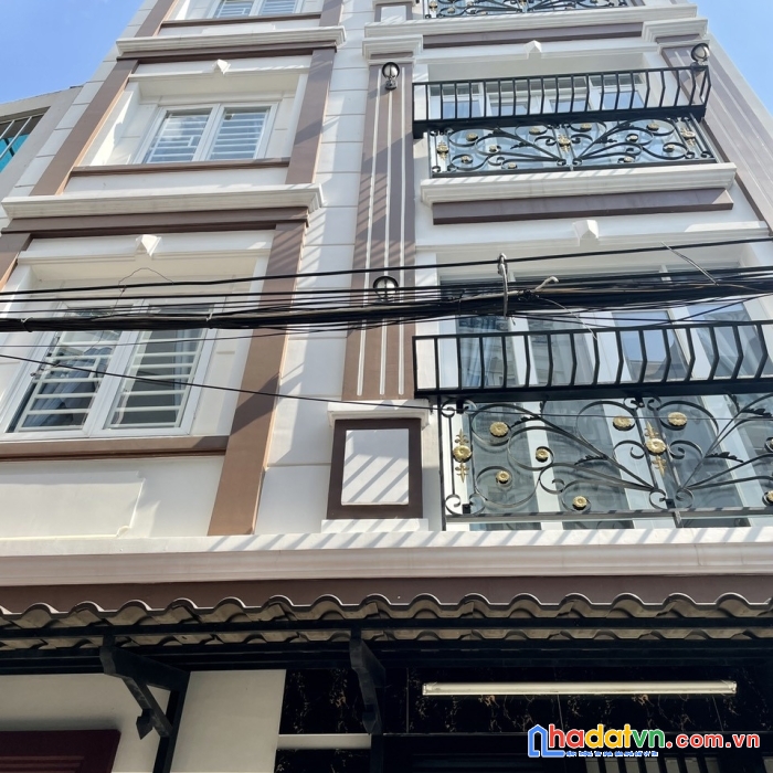 Chính chủ cần bán nhà vị trí đẹp tại hẻm phan xích long đường đôi chỉ 7 tỷ 9