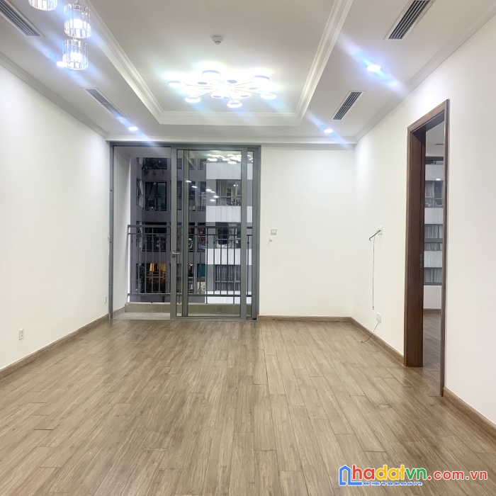 Bán căn 2pn khu vinhomes times city - park hill rộng 82m2, thiết kế các phòng ngủ vuông vắn, đồ