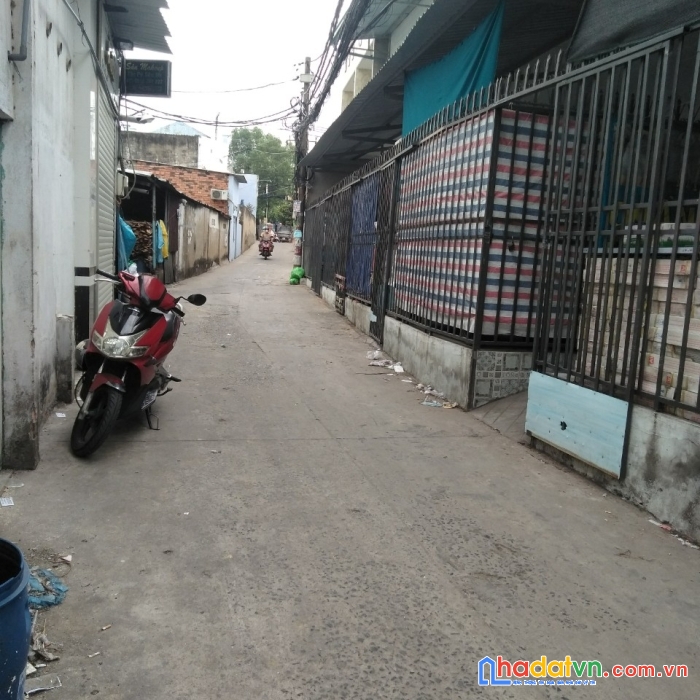 Bán nhà hxh_2 tầng_gía 3,49 tỷ_52m2(ngang gần 5m)_gần trường tiểu học bình chiểu_thủ đức