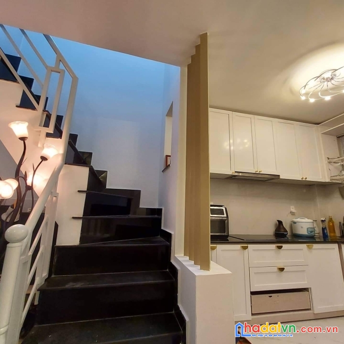 Bán nhà giá rẻ quận 6-đường hồng bàng-3.3m x 8m-chỉ 2.6 tỷ