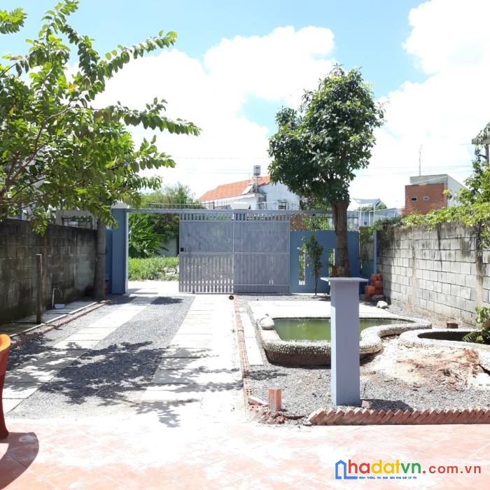Cho thuê nhà nguyên căn cấp 4 xã tân hiệp ,huyện hóc môn , tp hcm.