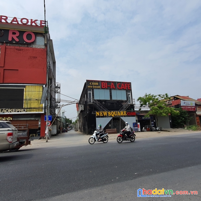 Đất đức thượng, bán lẻ rẻ như bán buôn- 40.6m2- 30m ra đường thông ô tô