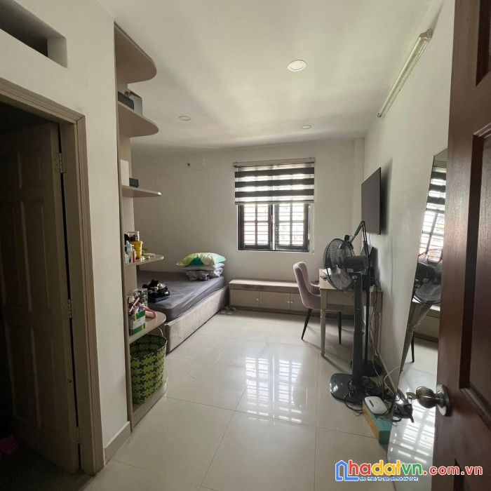 Bán nhà khuông việt, tân phú, hẻm 6m, 2 tầng, 80m2 giá chỉ 7 tỷ3