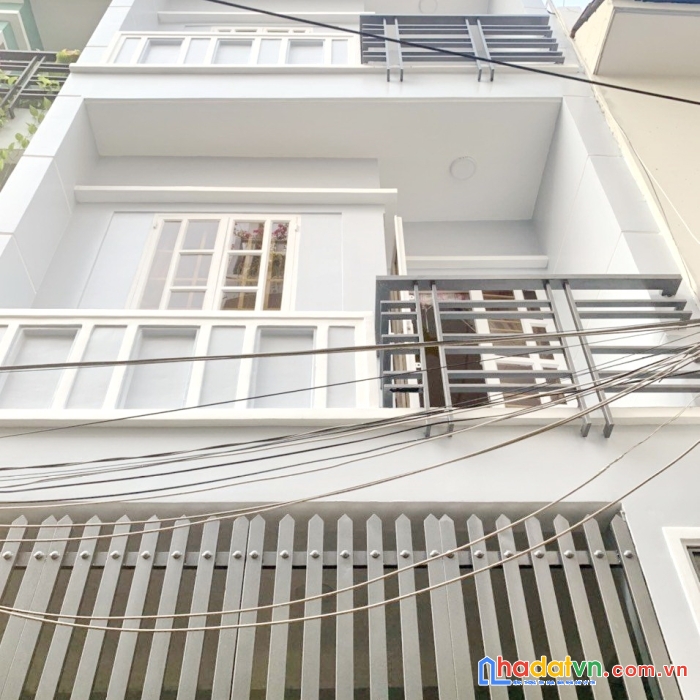 Bán nhà 3 lầu 4x15m hẻm 4m đường tám danh phường 4 quận 8