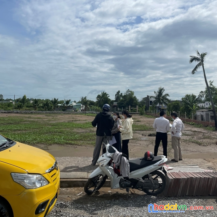 Đất nền đối diện kcn tân dô tân đức 170m2 full thổ cư giá chỉ 14tr/m2