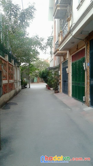 Nhà đẹp cầu giấy - tặng nội thất xịn.