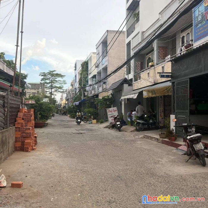 Căn góc 2 mặt tiền, hẻm xe hơi tránh, chỉ 5 tỷ