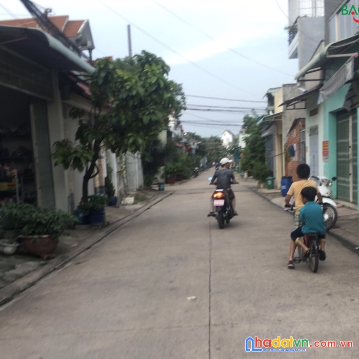 Bán nhà 163m2 shr thổ cư đường 5m gần chơ k8 long bình, biên hoà