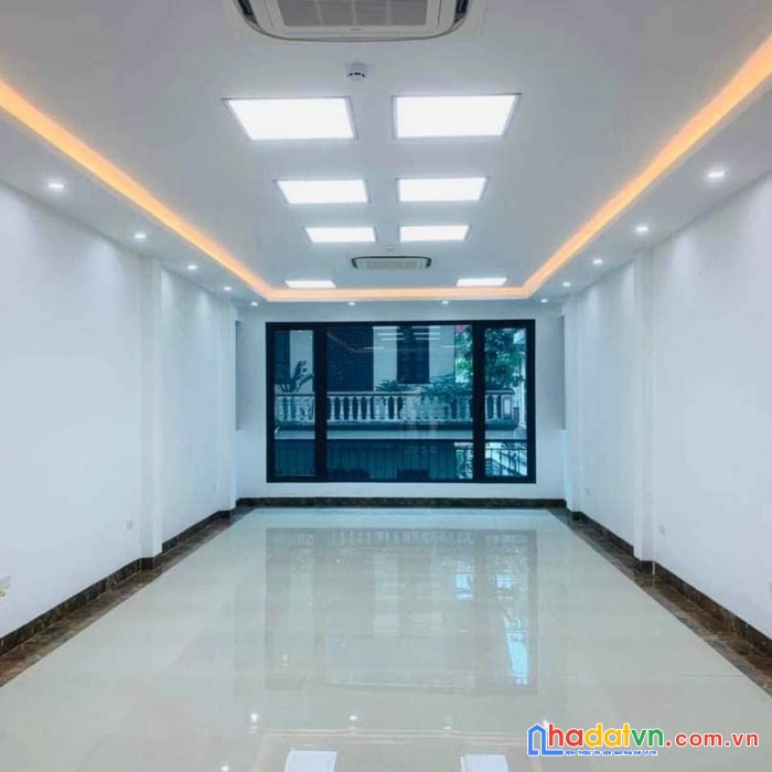 Bán cực gấp - phố thái hà 7 tầng, tháng máy, vỉa hè, oto tránh, nhỉnh 20 tỷ.