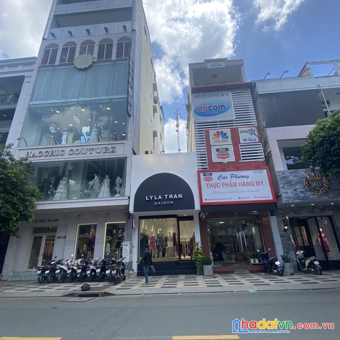 Bán 2 căn đôi #133-#135 nguyên đình chiểu p,6 quận 3 .