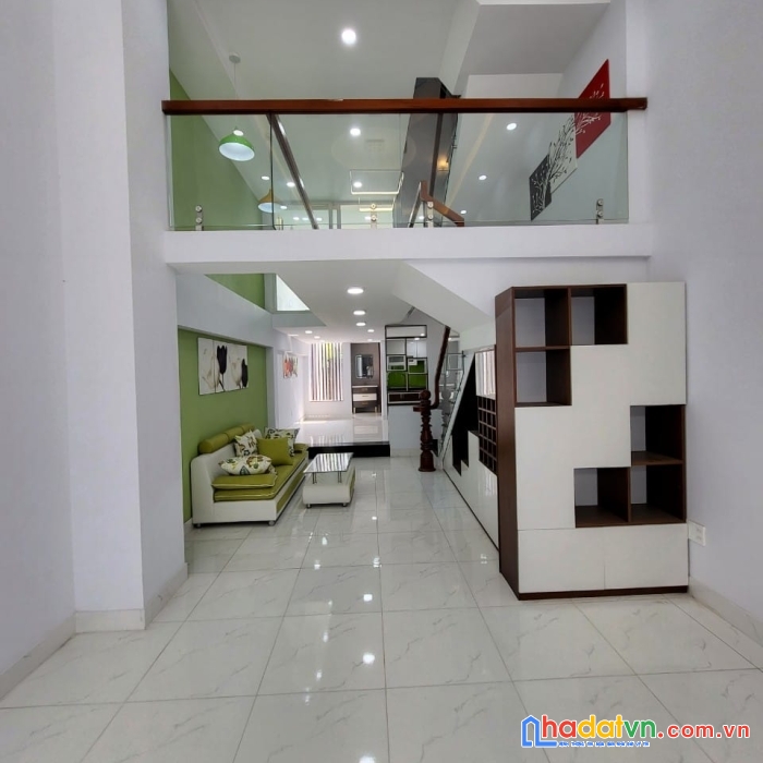 Bán nhà ngay chợ thủ đức - hxh 4 tầng - 72m2 6.3 tỷ - nhà mới ở ngay