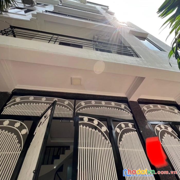 Bán ccmn ngõ 376 khương đình 11 phòng khép kín giá 6.6 tỷ.
