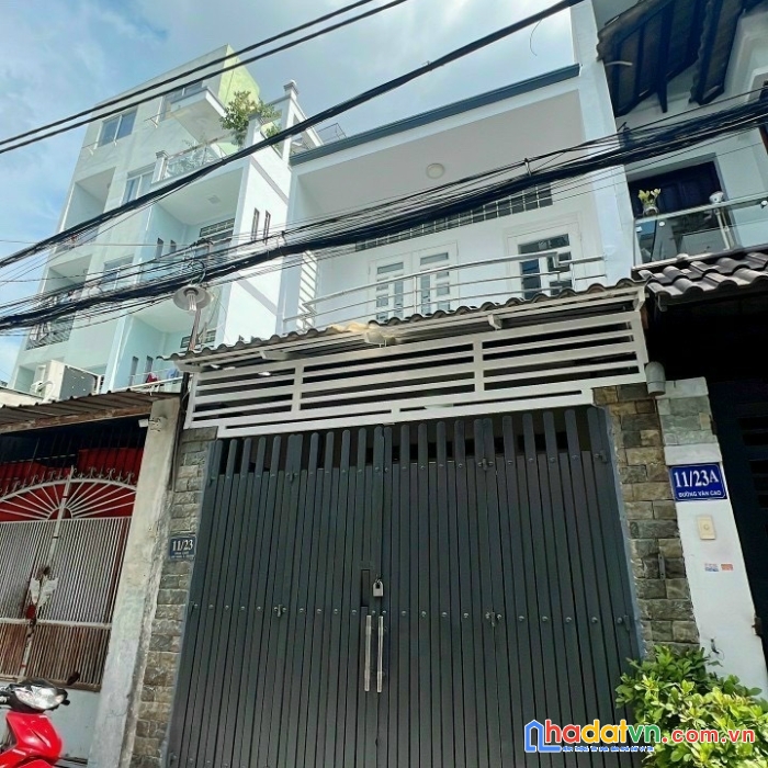 Cho thuê nhà nguyên căn 638/50/5 đường lê trọng tấn dt 3,5x12 1 lững