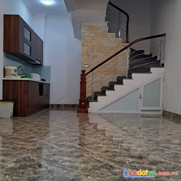 Nhà cầu giấy xây mới 37m2x5 tầng 5tỷ3