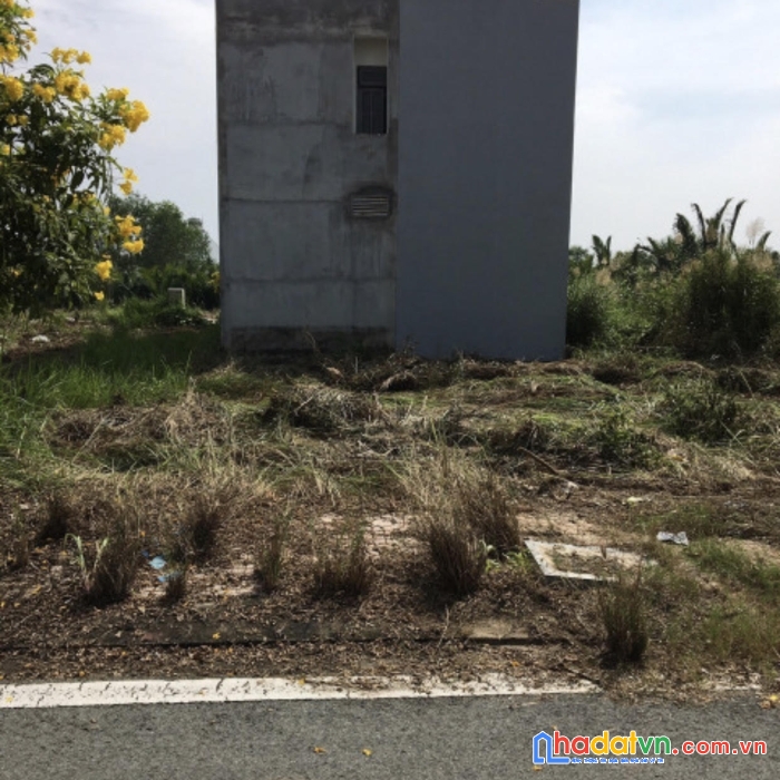 Chính chủ gửi bán lô đất 60m2 gần chợllong trường q9