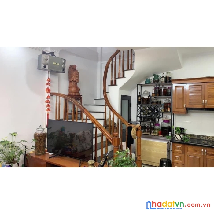 Bán gấp nhà nguyễn văn cừ - nhà mới - mặt tiền rộng 3.95 tỷ