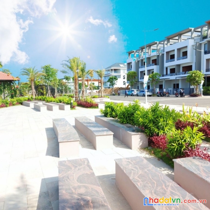 Nhà phố ven sông 1t, 2l, sân thượng, dtsd 175m2, 4pn, giá 3,5 tỷ, sổ hồng sẵn, ht vay bank 65%