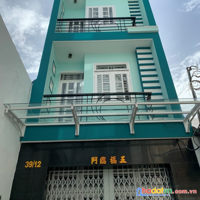 Nhà quận 8, giá 3.8 tỷ , 1 trệt 2 lầu, 4 phòng ngủ