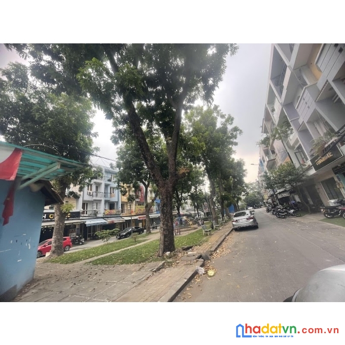 Bán nhà tân bình , hẻm 8m , 73m2 , ,4 tầng giá 8tỷ7 tl