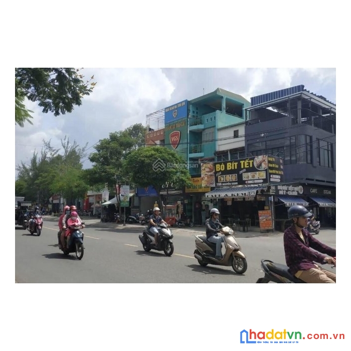 1 căn duy nhất mặt tiền kinh doanh nguyễn kiệm p3 gò vấp. 4.5x17m, 8.3 tỷ