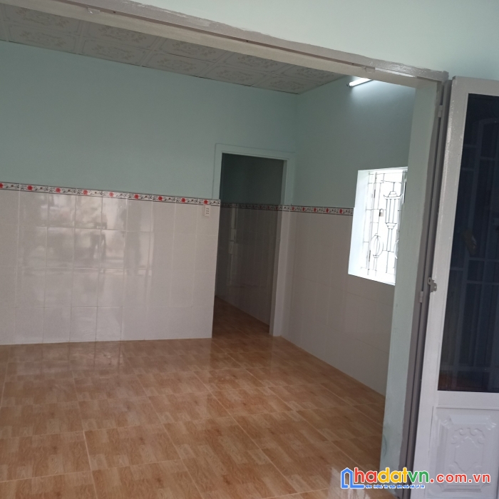 Bán nhà 1 trệt 1 lầu bửu hòa lô góc 3 mặt tiền, gần vòng xoay cầu hang, shr giá rẻ