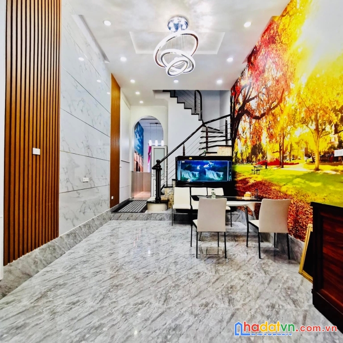 Bán nhà thái hà thái thịnh đống đa 50m2 5 tầng ô tô đỗ cửa 8,1 tỷ