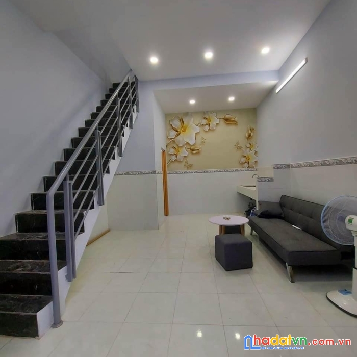 Bán nhà nguyễn ngọc nhựt, tân phú  38m2- hẽm 4m- 3 tầng - chỉ 4.5 tỷ.
