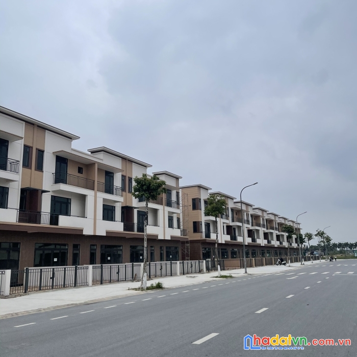 Bán nhà trục phố đi bộ sầm uất nhất khu đô thị vsip bắc ninh