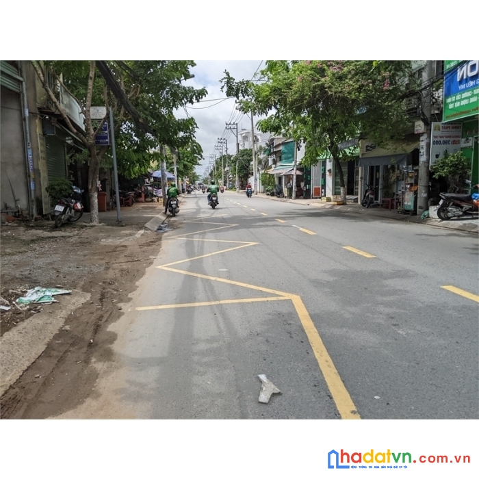 Nhà lê văn quới 68m2, 1 trệt 1 lầu ,hẻm xe tải 5ty3