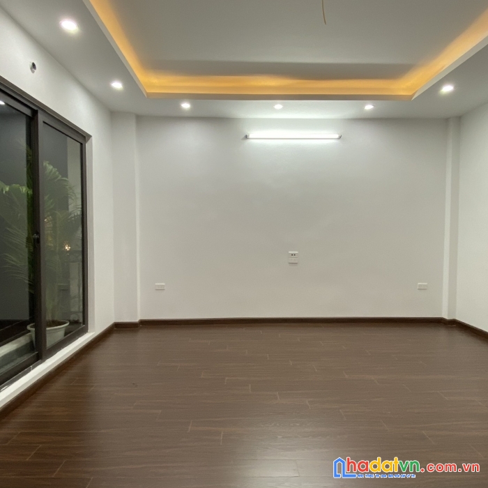 Bán nhà ngay ngã tư nguyễn an ninh trương định dt 56mx5t mới mặt tiền hơn 5m giá 6.7 tỷ