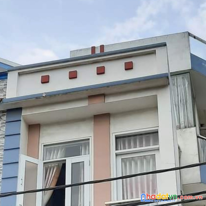 Bán chdv, mặt tiền nguyễn triệu luật, bình tân, 180m2, dòng tiền 35tr tháng