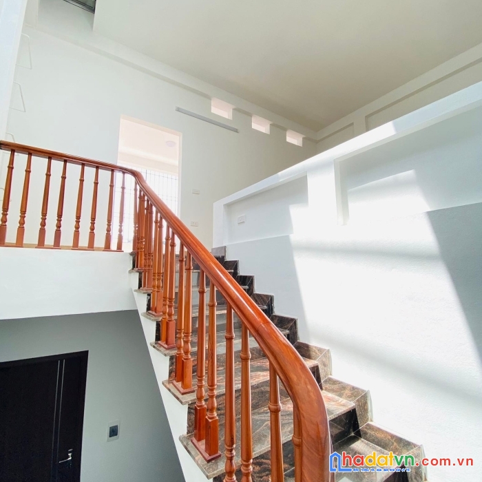 Bán nhà đẹp khương trung, thanh xuân 42m2x5 7,6 tỷ thông số vàng.