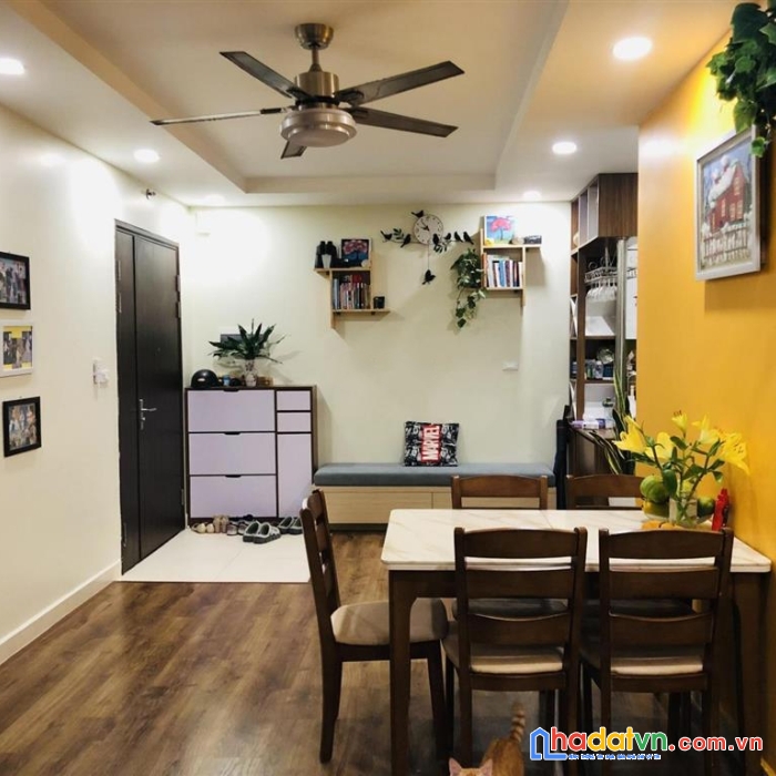 Chuyển sang nhà đất, chính chủ cần bán căn 3pn smile building, 81.38m2 full nội thất, giá 2.8 tỷ