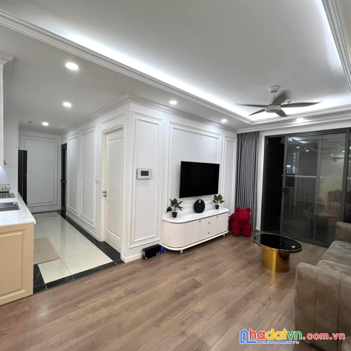 Chuyển lên 3 pn, chính chủ cần nhượng lại căn 2 pn 75m2, tại imperia sky garden 423 minh khai